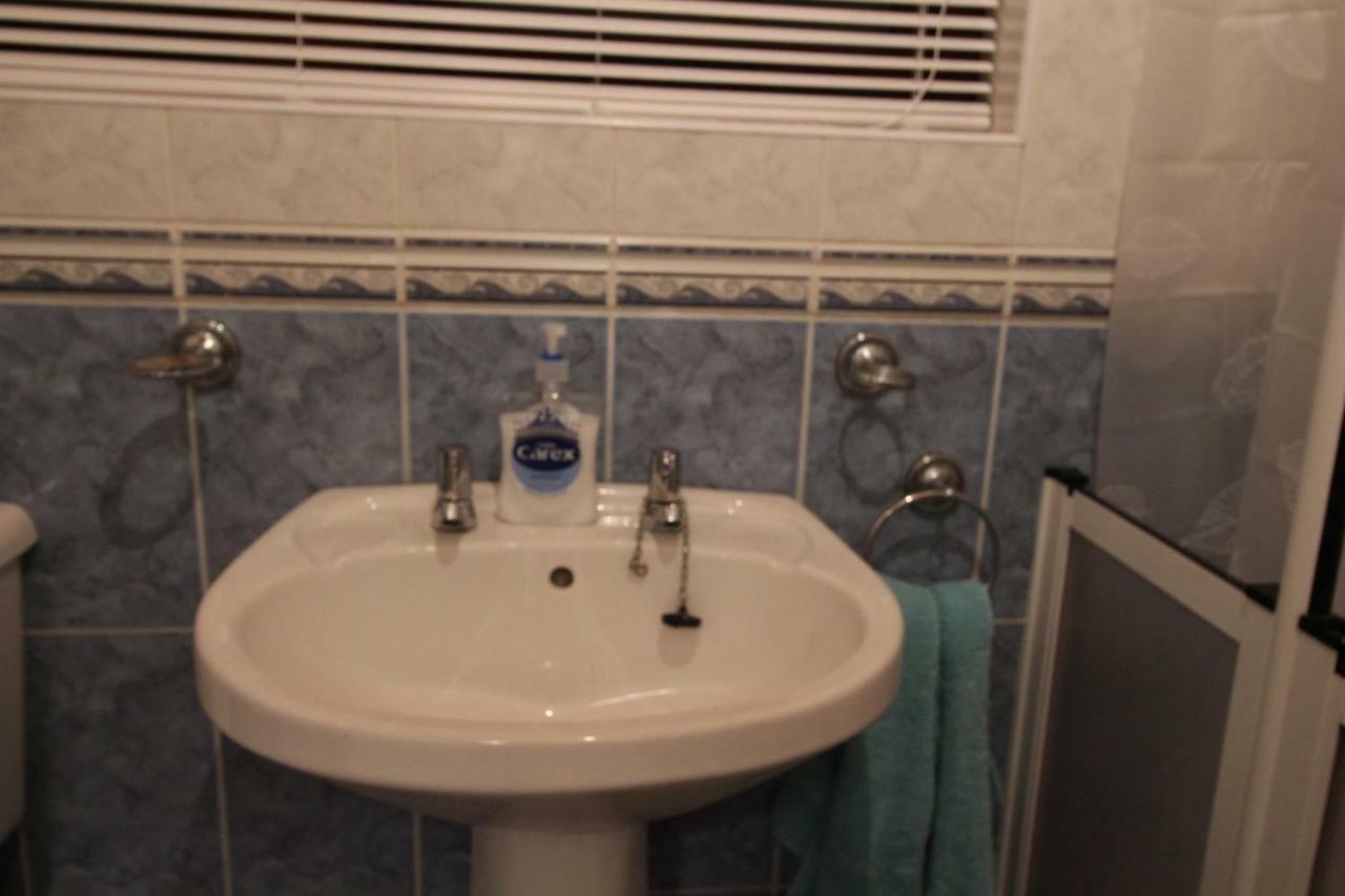 Wayside Villa Tandragee Dış mekan fotoğraf
